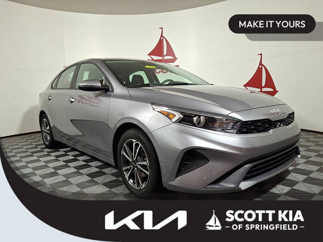 2023 Kia Forte LXS FWD photo