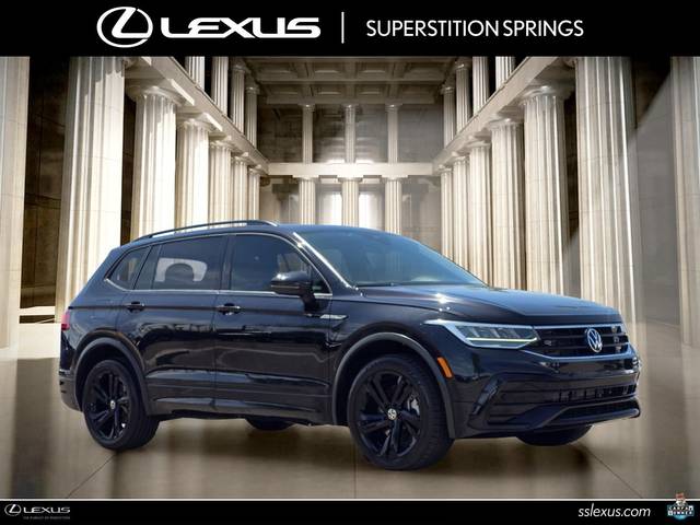 2023 Volkswagen Tiguan SE R-Line Black FWD photo