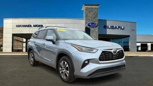 2023 Toyota Highlander XLE AWD photo