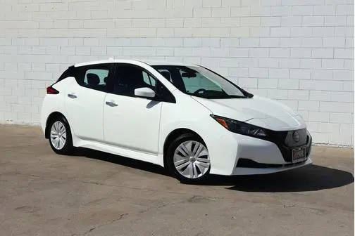 2023 Nissan Leaf S FWD photo