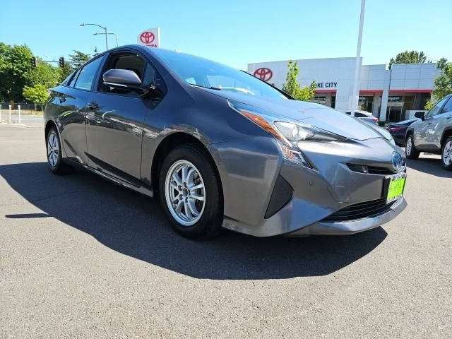 2018 Toyota Prius Two FWD photo