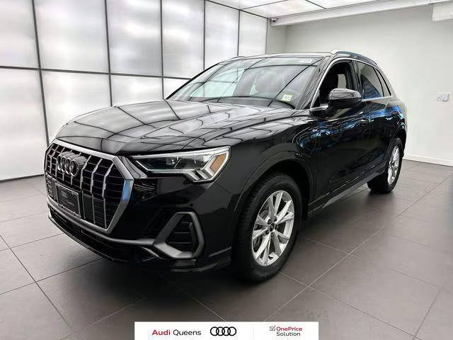 2023 Audi Q3 S line Premium AWD photo