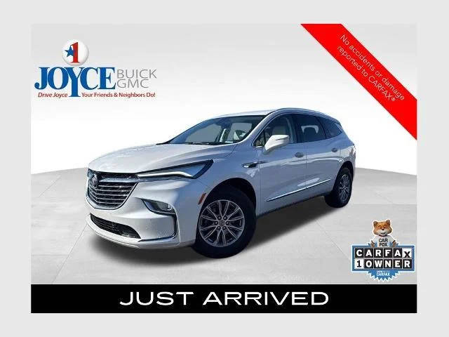 2023 Buick Enclave Essence AWD photo