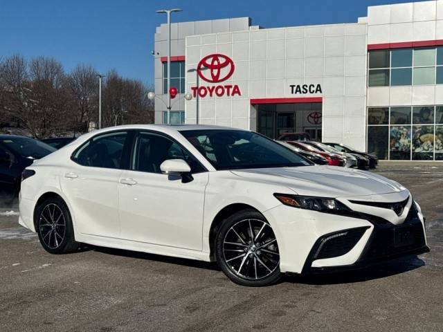 2023 Toyota Camry SE AWD photo