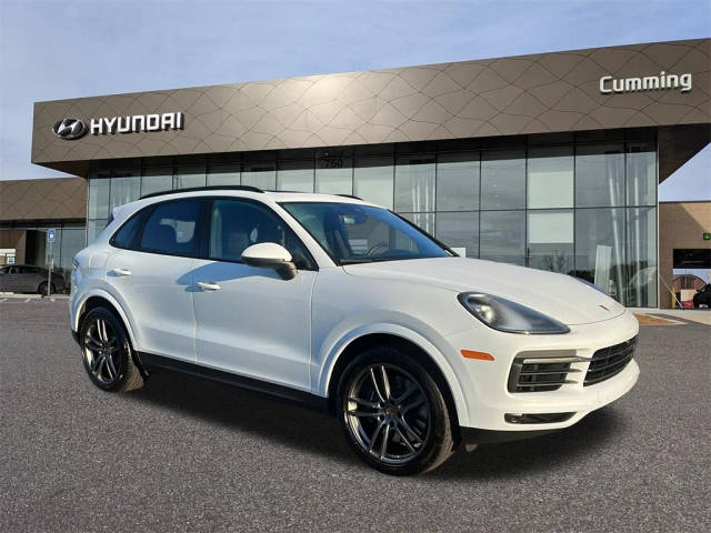 2023 Porsche Cayenne  AWD photo