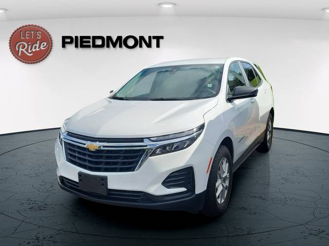 2023 Chevrolet Equinox LS FWD photo