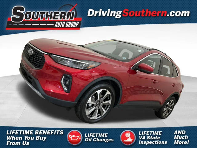 2023 Ford Escape Platinum AWD photo