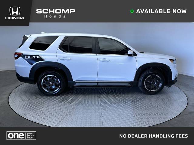 2023 Honda Pilot EX-L 7 Passenger AWD photo