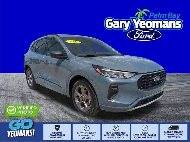 2023 Ford Escape ST-Line FWD photo