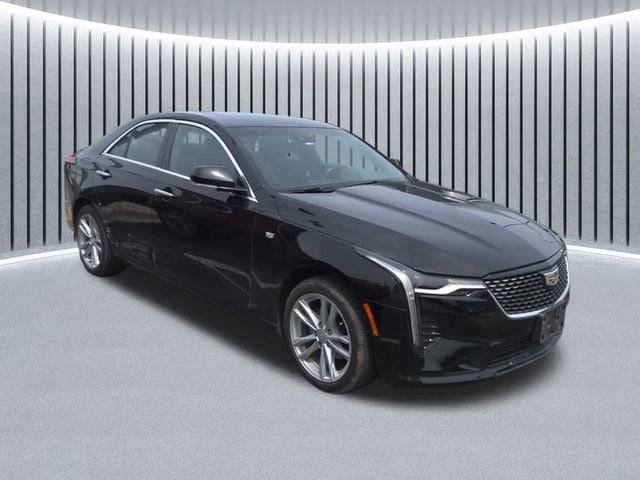 2023 Cadillac CT4 Luxury RWD photo