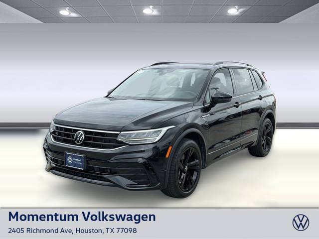 2023 Volkswagen Tiguan SE R-Line Black FWD photo