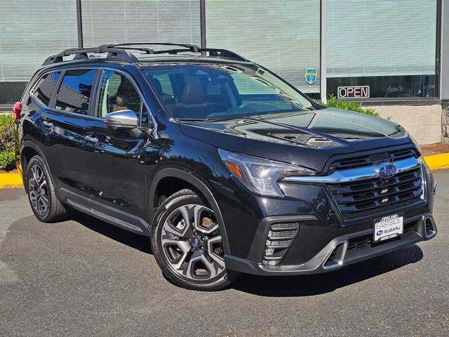 2023 Subaru Ascent Touring AWD photo