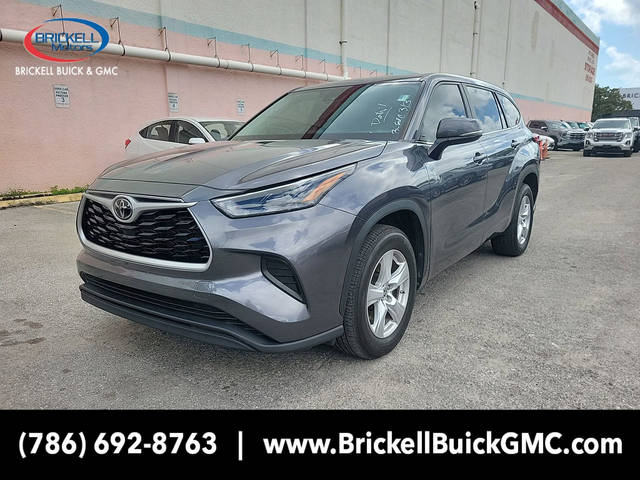 2023 Toyota Highlander L FWD photo