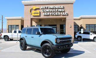 2023 Ford Bronco 4 Door Wildtrak 4WD photo