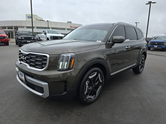 2023 Kia Telluride S AWD photo