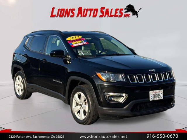 2019 Jeep Compass Latitude FWD photo