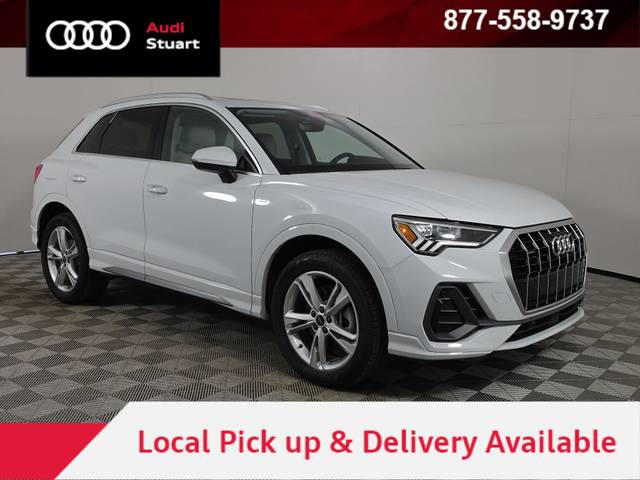 2023 Audi Q3 S line Premium AWD photo