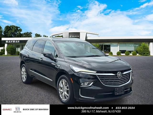 2023 Buick Enclave Essence AWD photo