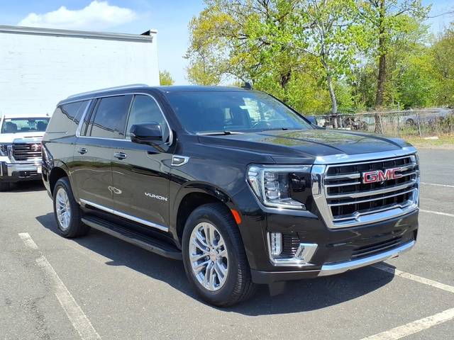 2023 GMC Yukon XL SLT 4WD photo