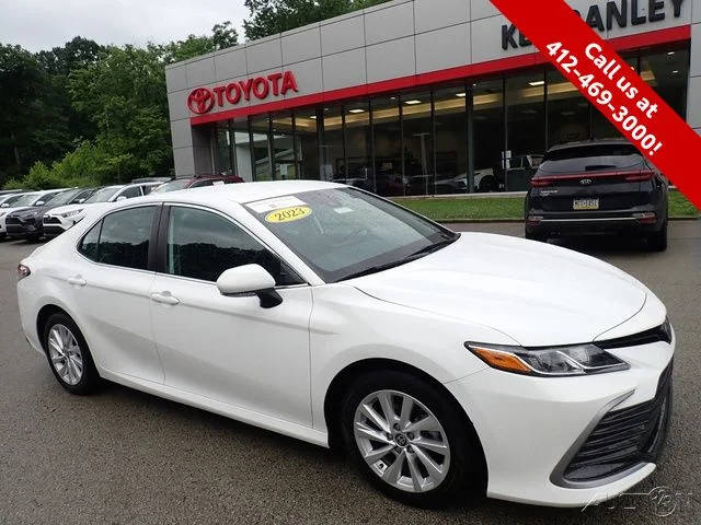 2023 Toyota Camry LE AWD photo