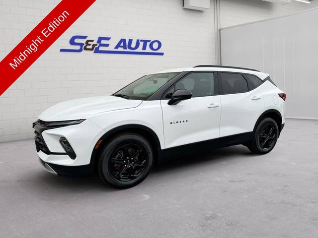 2023 Chevrolet Blazer LT AWD photo