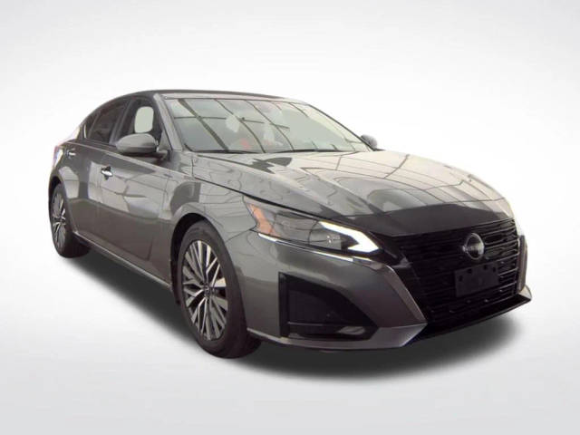 2023 Nissan Altima 2.5 SV FWD photo