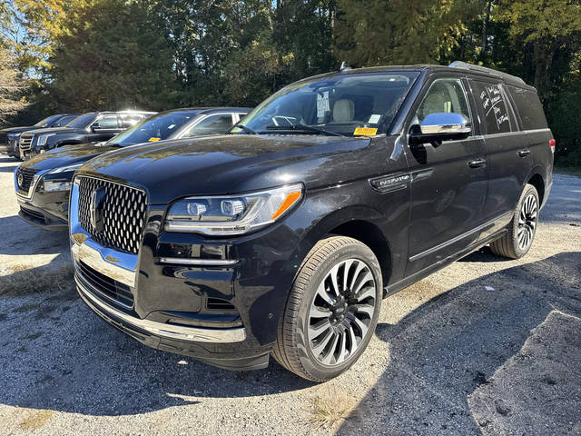 2023 Lincoln Navigator Black Label 4WD photo