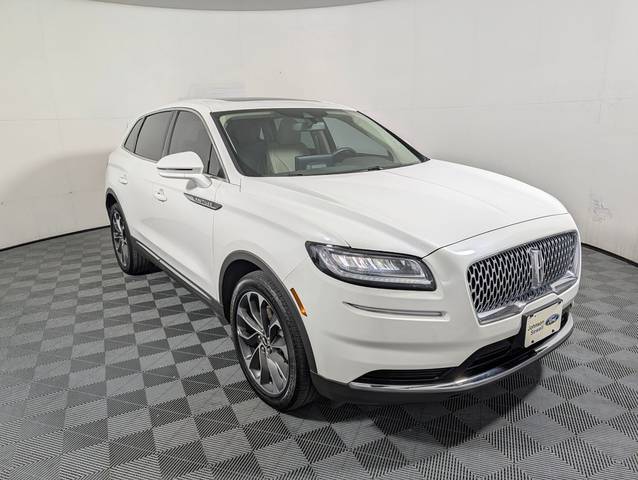 2023 Lincoln Nautilus Reserve FWD photo