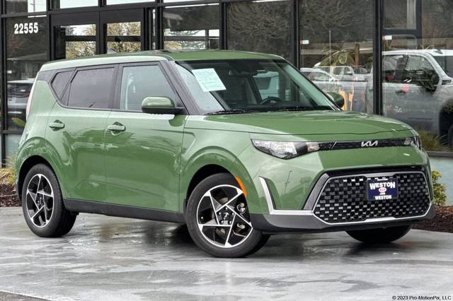 2023 Kia Soul EX FWD photo