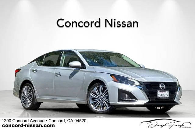 2023 Nissan Altima 2.5 SL AWD photo