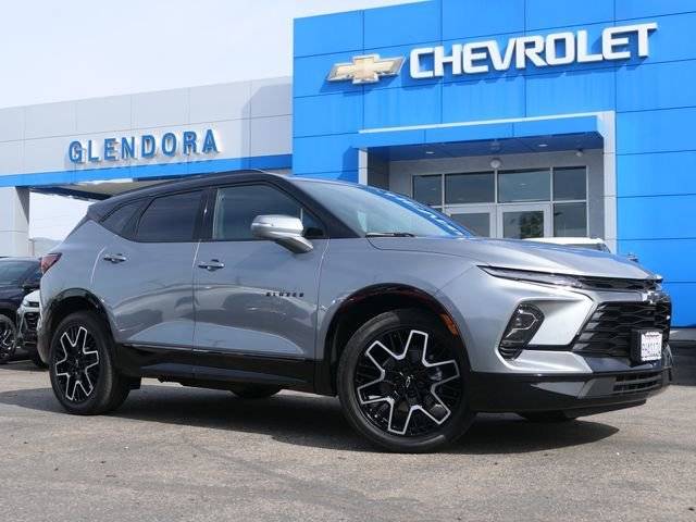 2023 Chevrolet Blazer RS FWD photo
