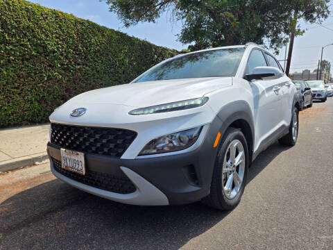 2023 Hyundai Kona SEL AWD photo