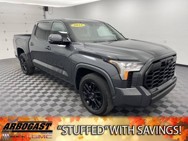 2023 Toyota Tundra SR5 4WD photo