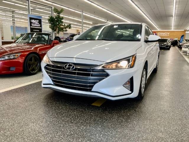 2019 Hyundai Elantra SE FWD photo