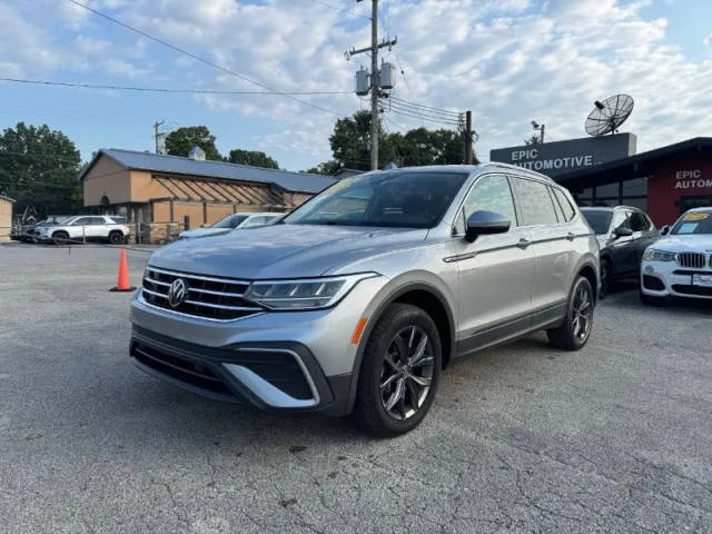 2023 Volkswagen Tiguan SE FWD photo