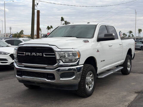 2020 Ram 2500 Big Horn 4WD photo