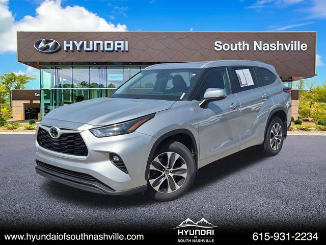 2023 Toyota Highlander XLE AWD photo