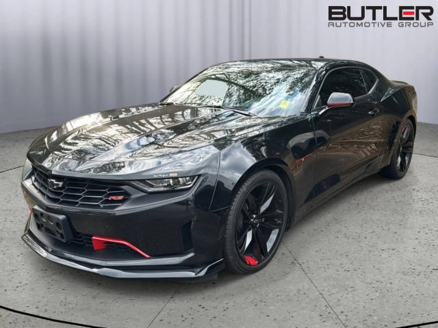 2023 Chevrolet Camaro 1LT RWD photo