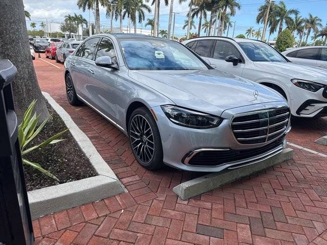 2023 Mercedes-Benz S-Class S 580 AWD photo