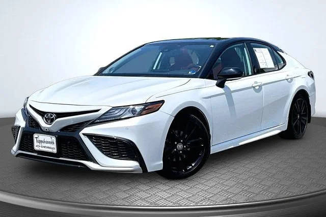 2023 Toyota Camry XSE V6 FWD photo