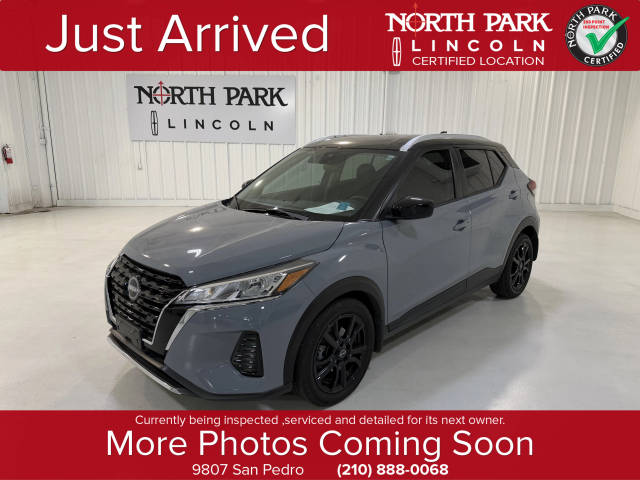 2023 Nissan Kicks SV FWD photo