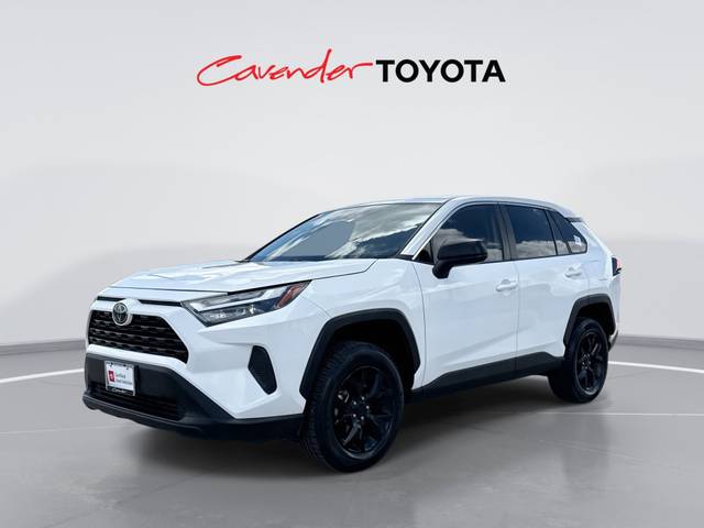 2023 Toyota RAV4 LE FWD photo