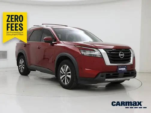 2023 Nissan Pathfinder SL FWD photo