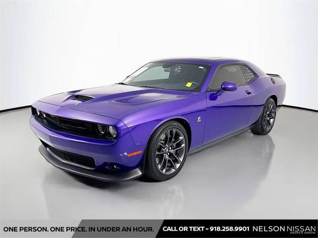 2023 Dodge Challenger R/T Scat Pack RWD photo