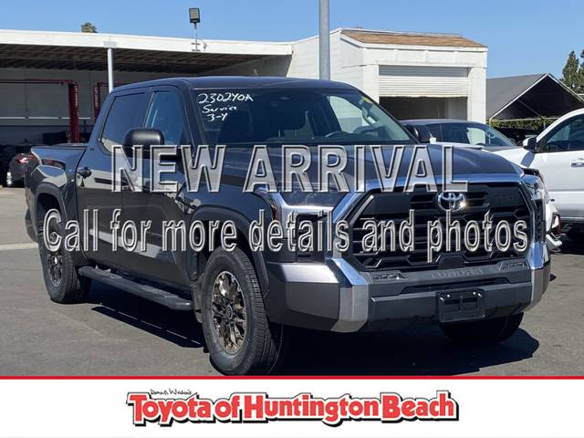 2023 Toyota Tundra SR5 4WD photo