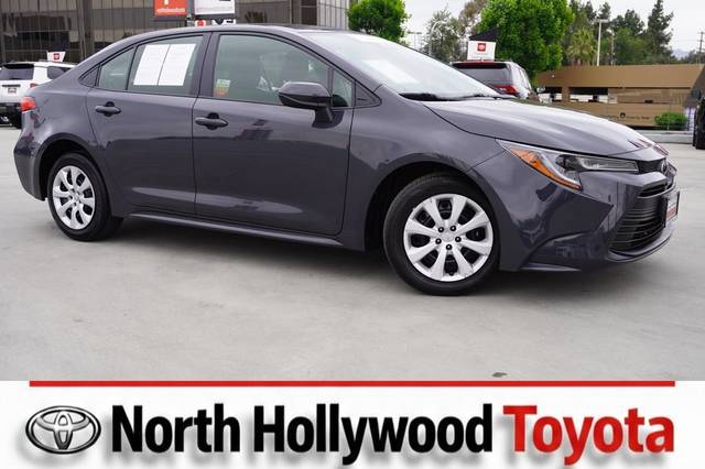 2023 Toyota Corolla LE FWD photo