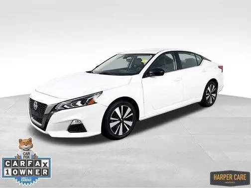 2022 Nissan Altima 2.5 SR FWD photo