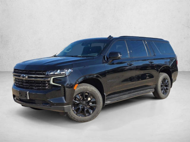 2022 Chevrolet Suburban RST 4WD photo