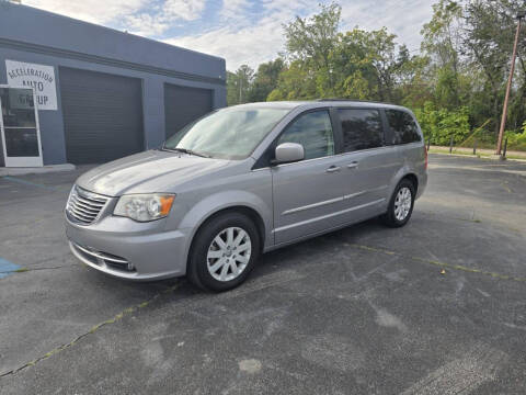 2015 Chrysler Town and Country Touring FWD photo