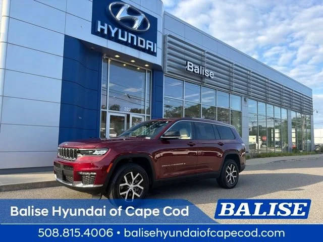 2023 Jeep Grand Cherokee L Limited 4WD photo
